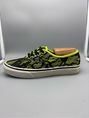 Vans | Authentic Lace Shoes - Lime Green Black ; Womens 7